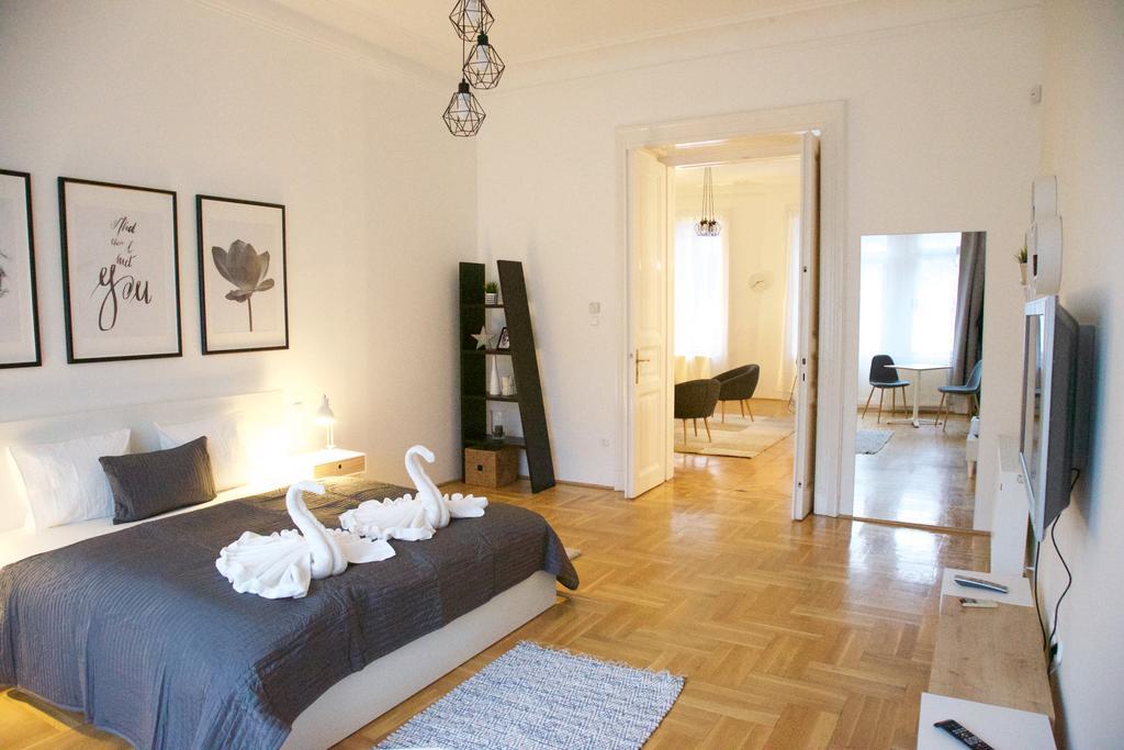 Five Season'S Apartment Budapesta Exterior foto