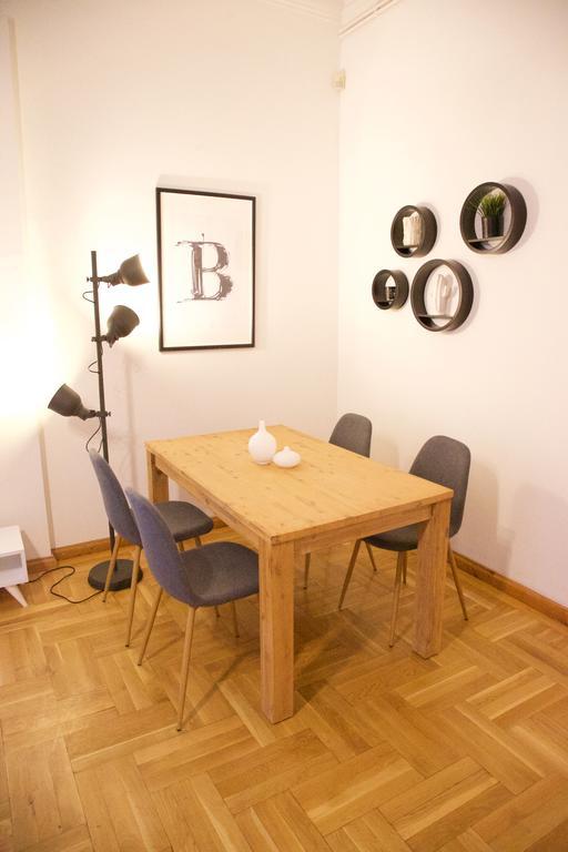 Five Season'S Apartment Budapesta Exterior foto