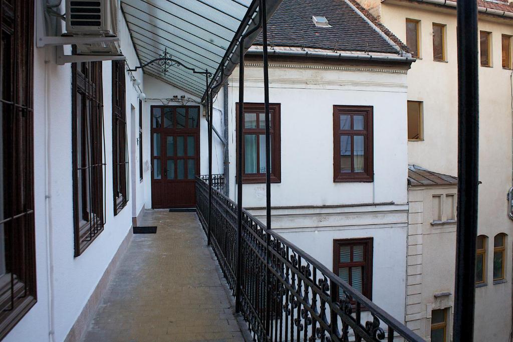 Five Season'S Apartment Budapesta Exterior foto