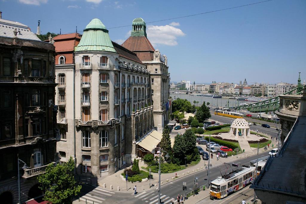 Five Season'S Apartment Budapesta Exterior foto